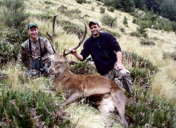 Kiwi Classic's trophy red stag and Himalayan tahr hunting trip
